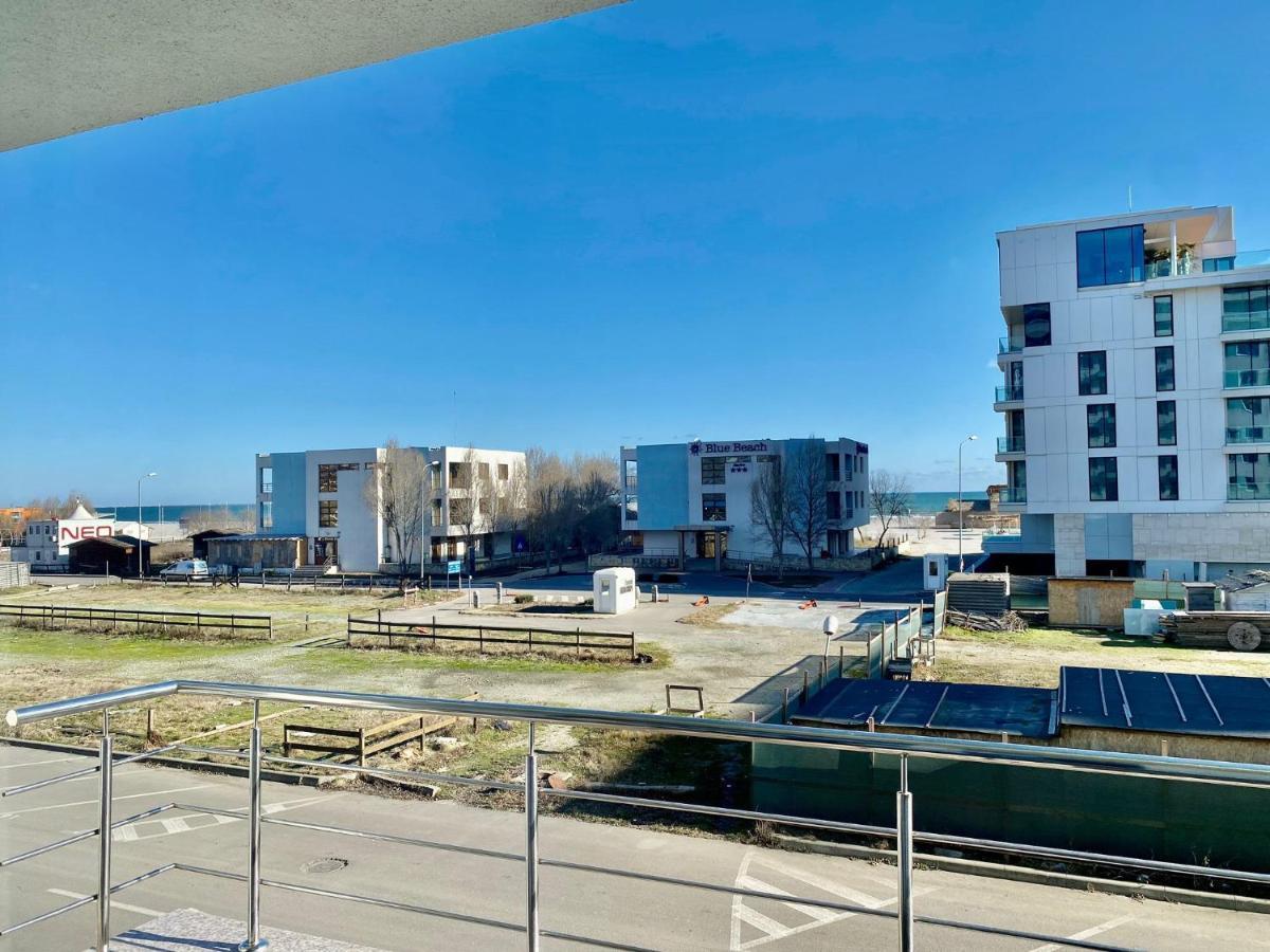 Apartament Summerland Mamaia Nord Екстер'єр фото