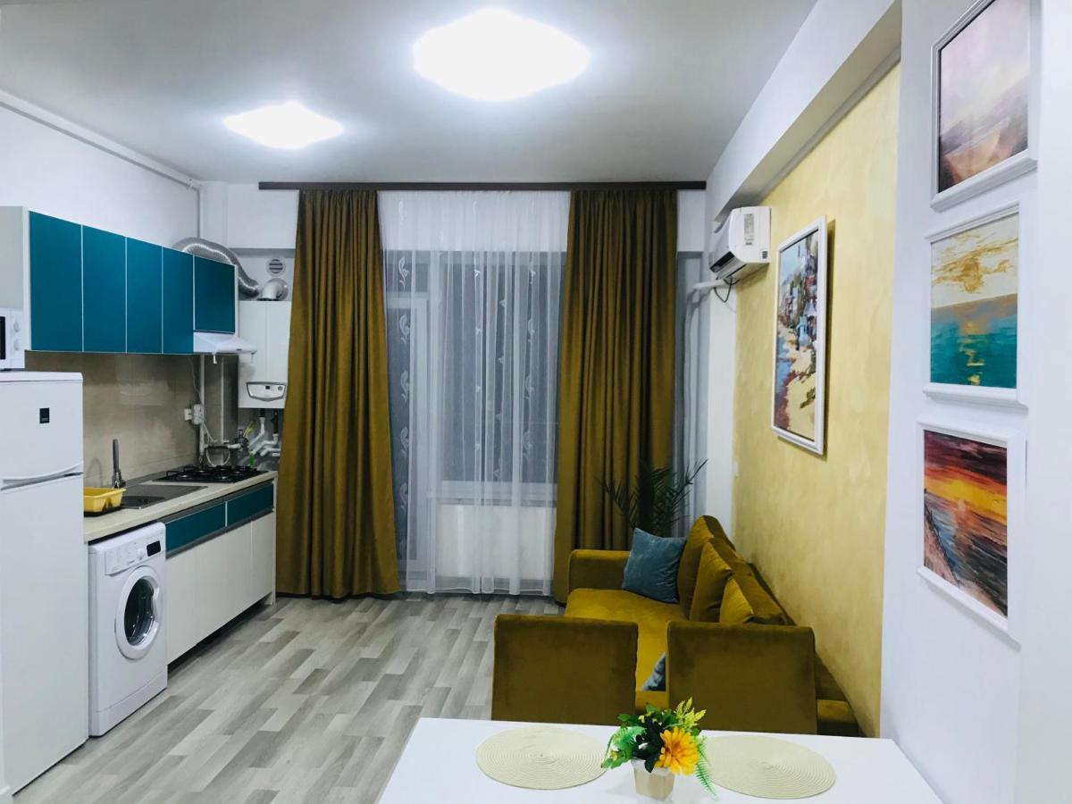 Apartament Summerland Mamaia Nord Екстер'єр фото