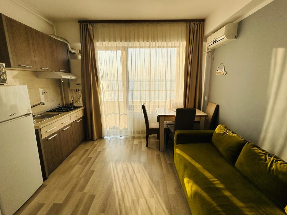 Apartament Summerland Mamaia Nord Екстер'єр фото
