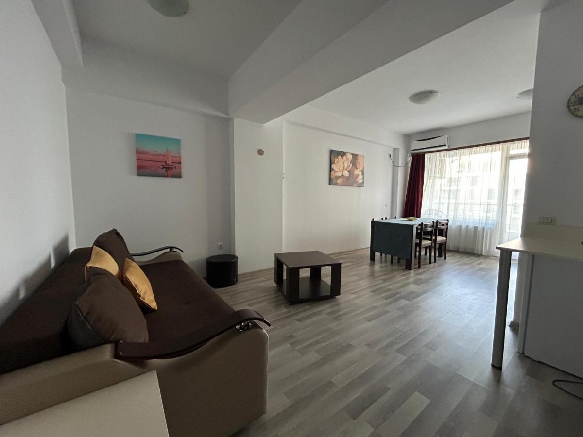 Apartament Summerland Mamaia Nord Екстер'єр фото