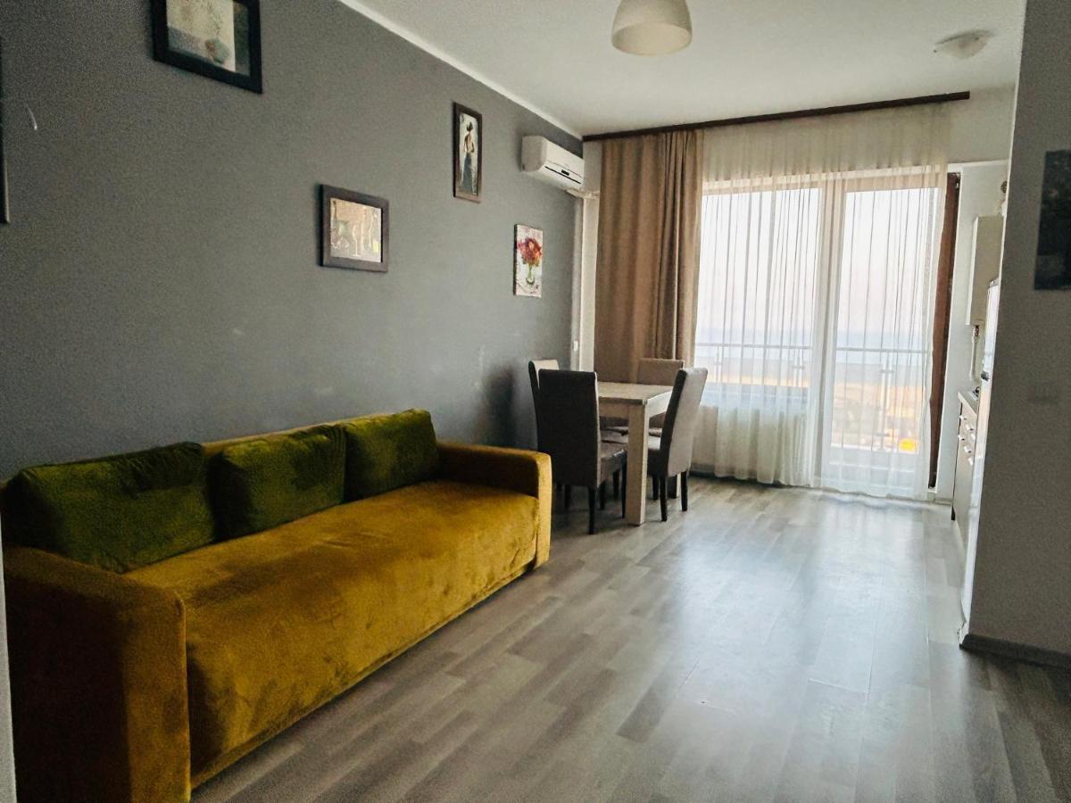 Apartament Summerland Mamaia Nord Екстер'єр фото